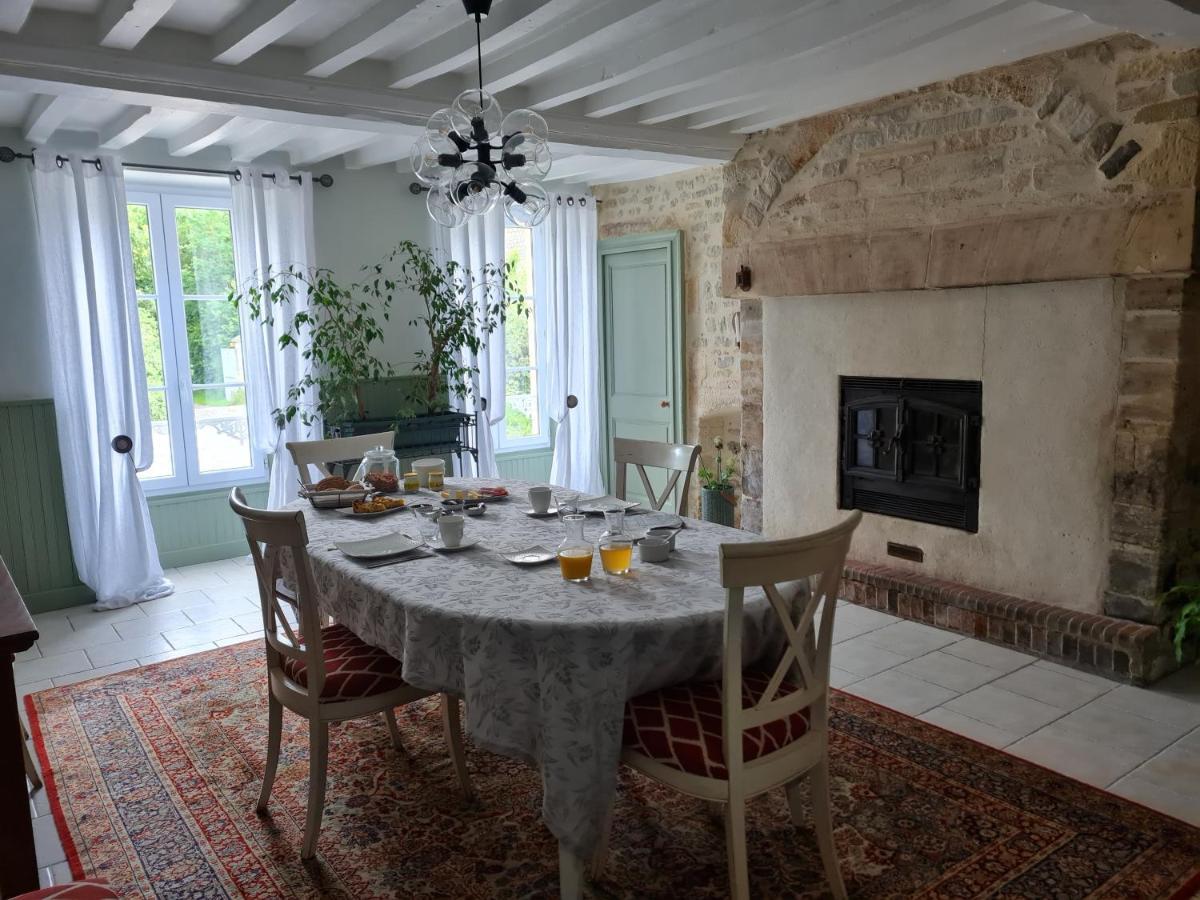 Domaine De La Cour Vautier Bed and Breakfast Mandeville-en-Bessin Buitenkant foto