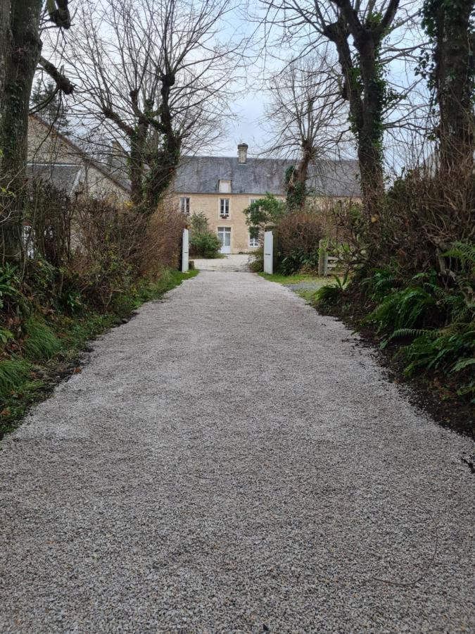 Domaine De La Cour Vautier Bed and Breakfast Mandeville-en-Bessin Buitenkant foto