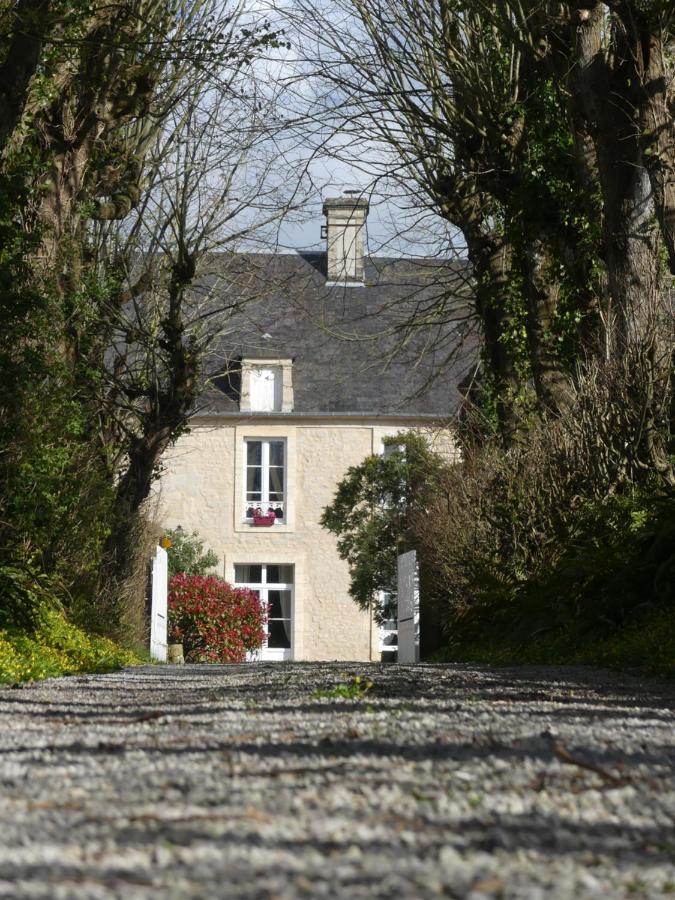 Domaine De La Cour Vautier Bed and Breakfast Mandeville-en-Bessin Buitenkant foto